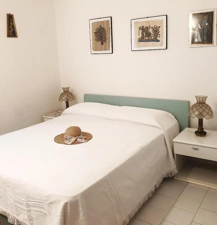別荘 Villetta Con Piscina Panoramica Belvedere Mari Pintau ジェレメアス