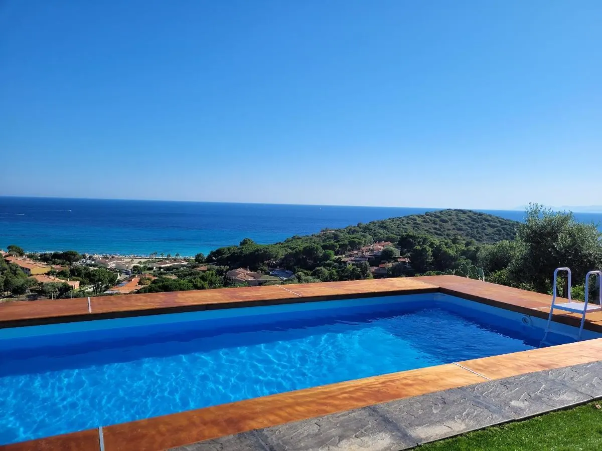 Villetta Con Piscina Panoramica Belvedere Mari Pintau ジェレメアス 0*,  イタリア