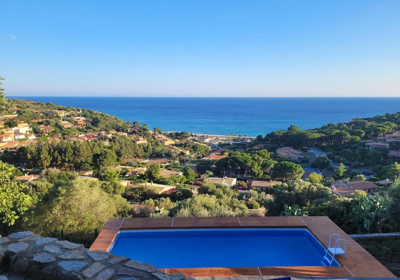 Villetta Con Piscina Panoramica Belvedere Mari Pintau ジェレメアス 0*,  イタリア