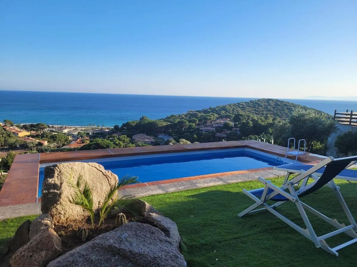 Villetta Con Piscina Panoramica Belvedere Mari Pintau ジェレメアス 別荘